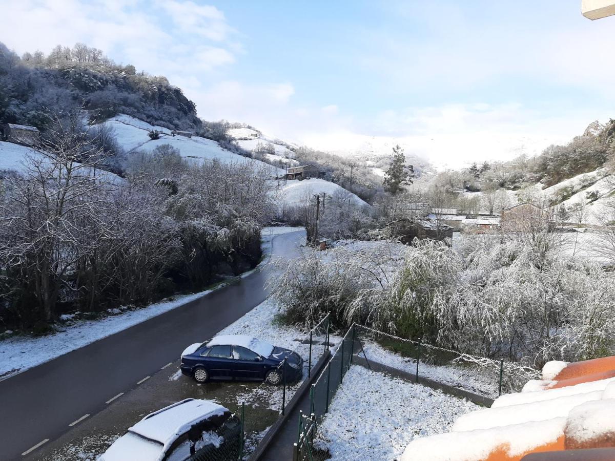 La Pasiega San Roque de Ríomiera Exteriör bild